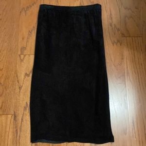 Vintage T Edwards genuine black suede skirt. Size M